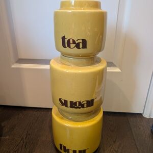 McCoy Mustard Yellow Ceramic Base